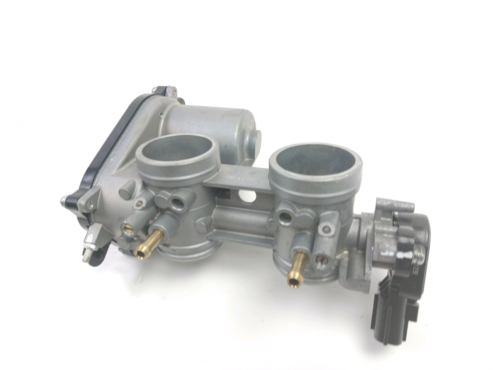 Corps d'injection droit