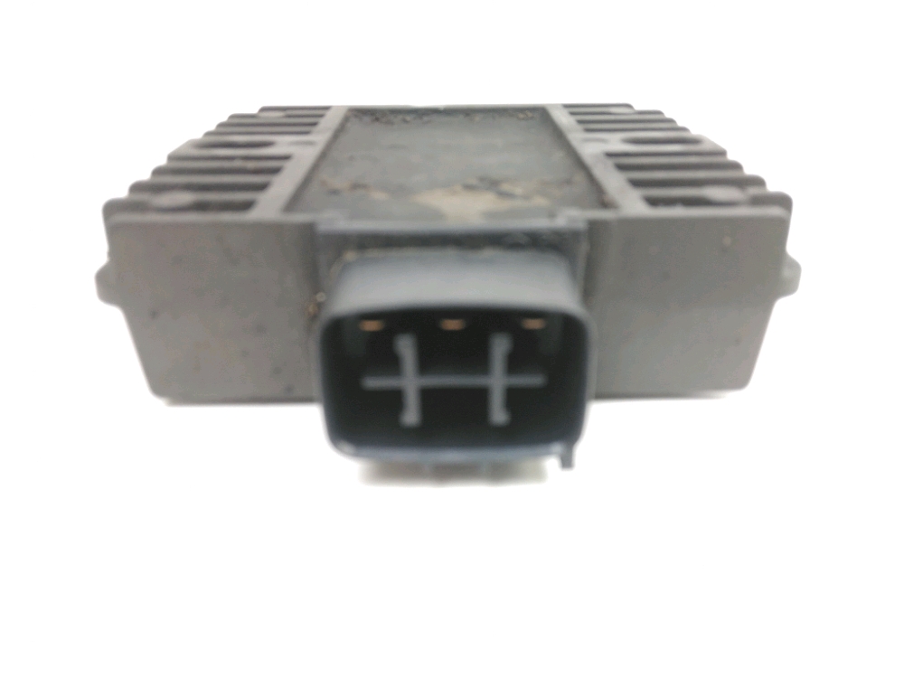 REGULATEUR DE TENSION