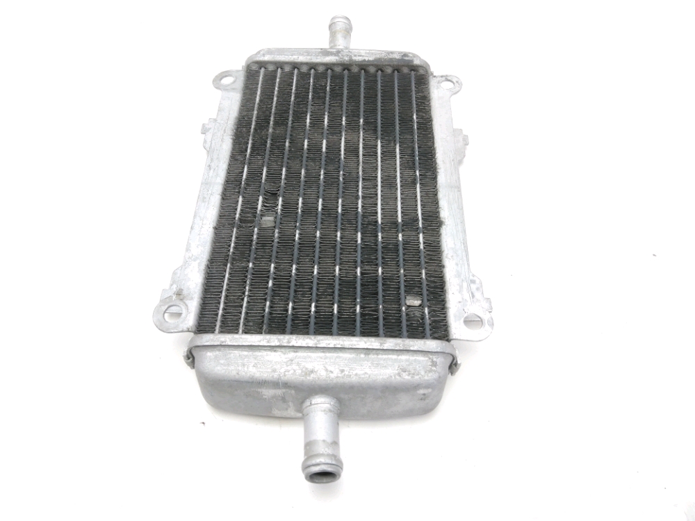 RADIATEUR EAU DROIT