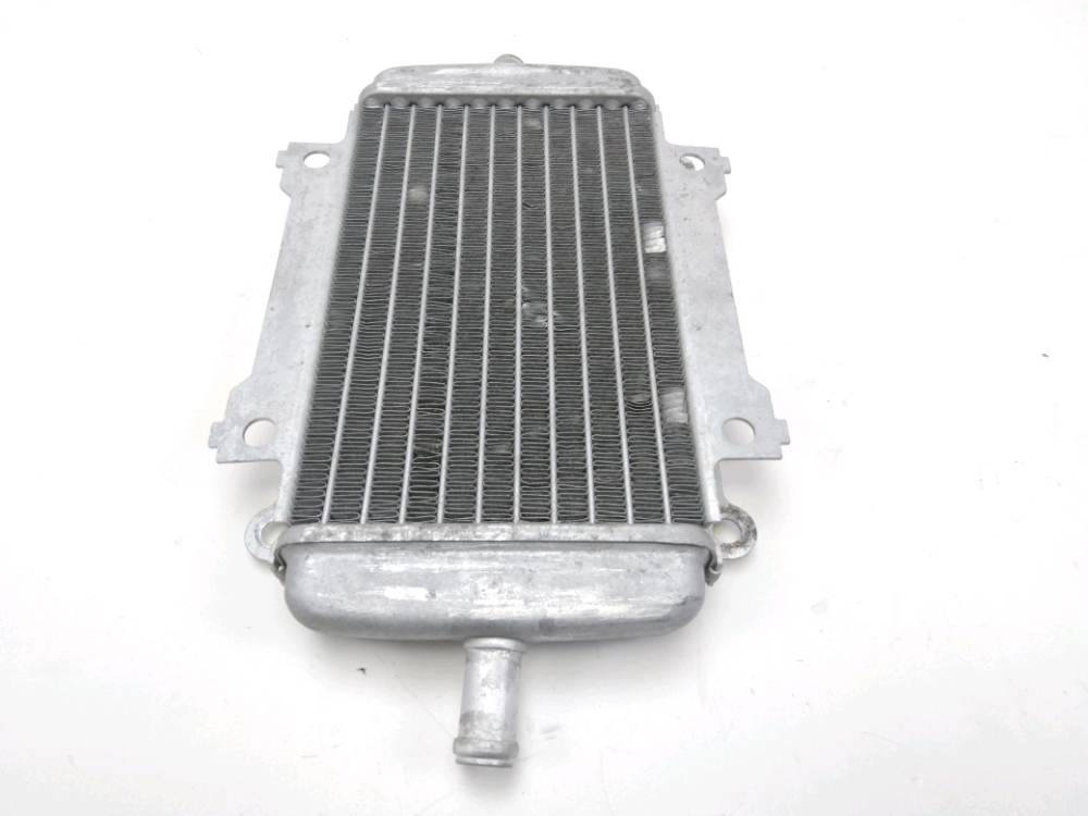RADIATEUR EAU DROIT