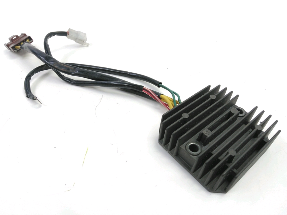 Regulateur de tension