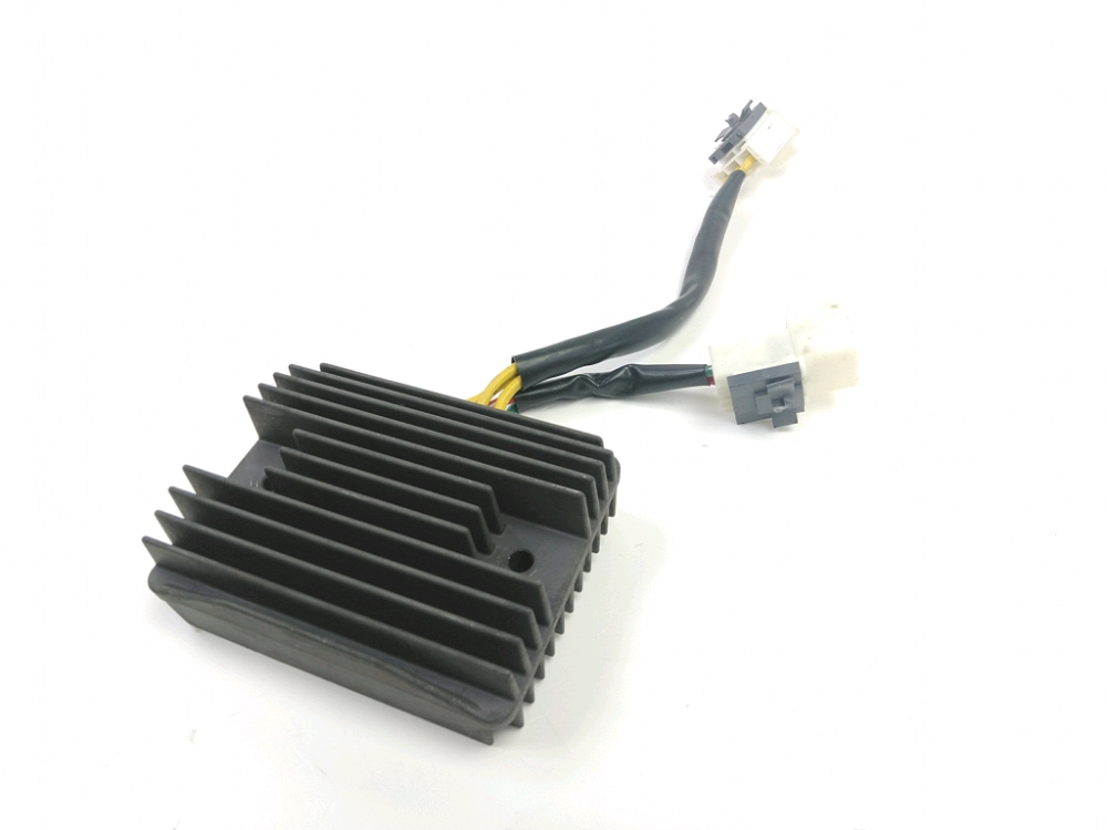 REGULATEUR DE TENSION