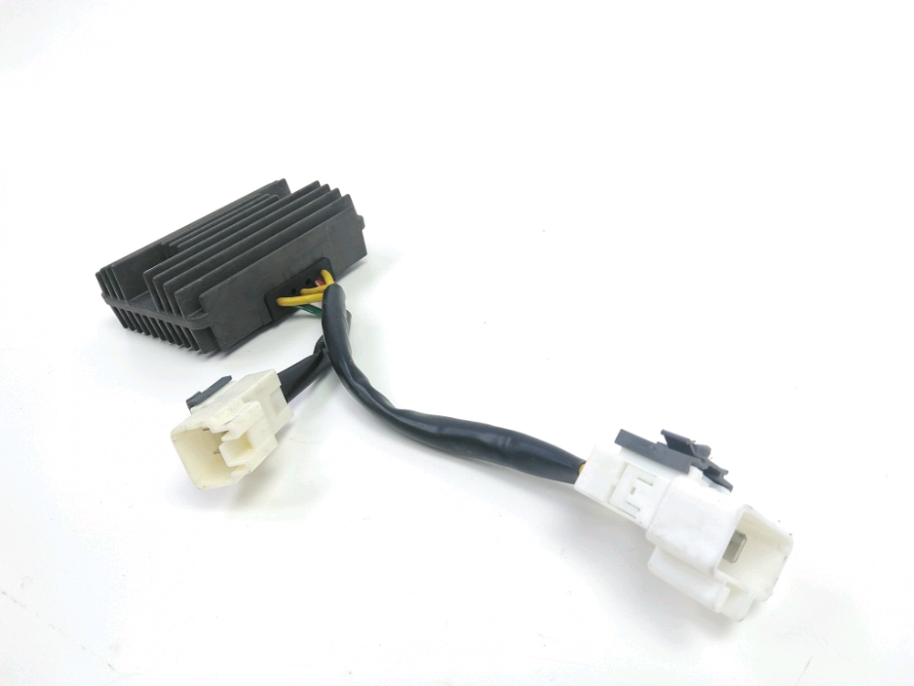 REGULATEUR DE TENSION