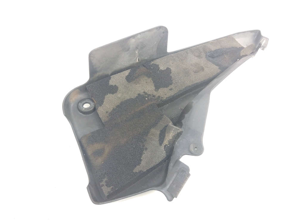 CACHE LATERAL GAUCHE