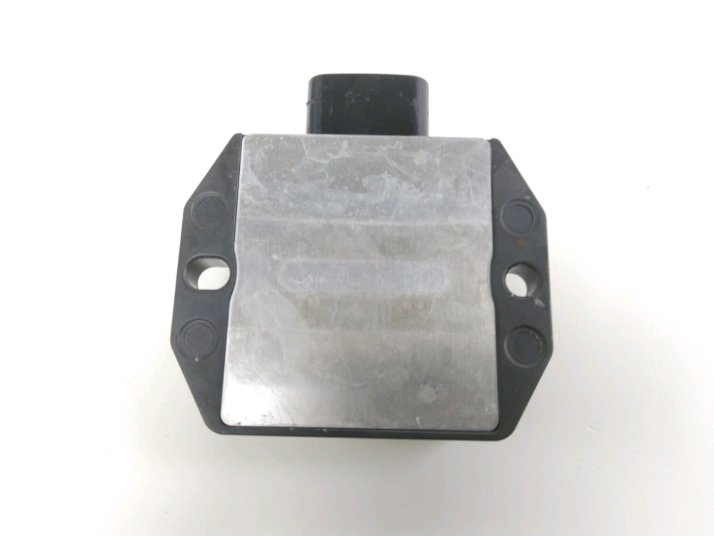 REGULATEUR DE TENSION