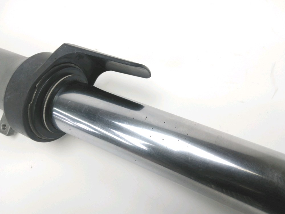 TUBE DE FOURCHE GAUCHE