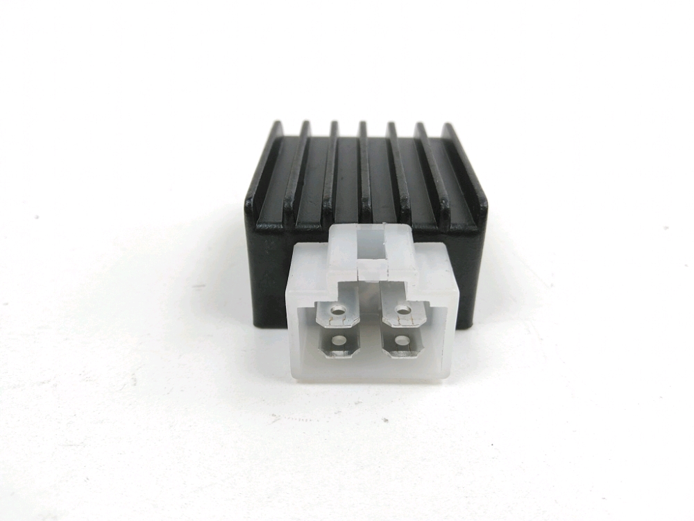 REGULATEUR DE TENSION