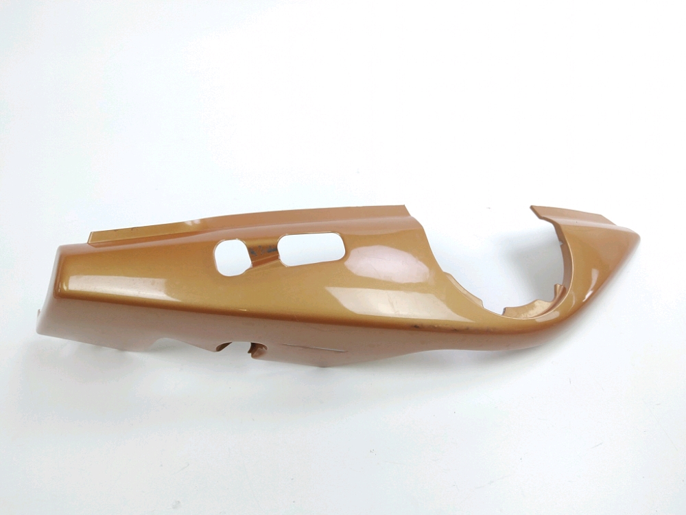 Carenage arriere droit