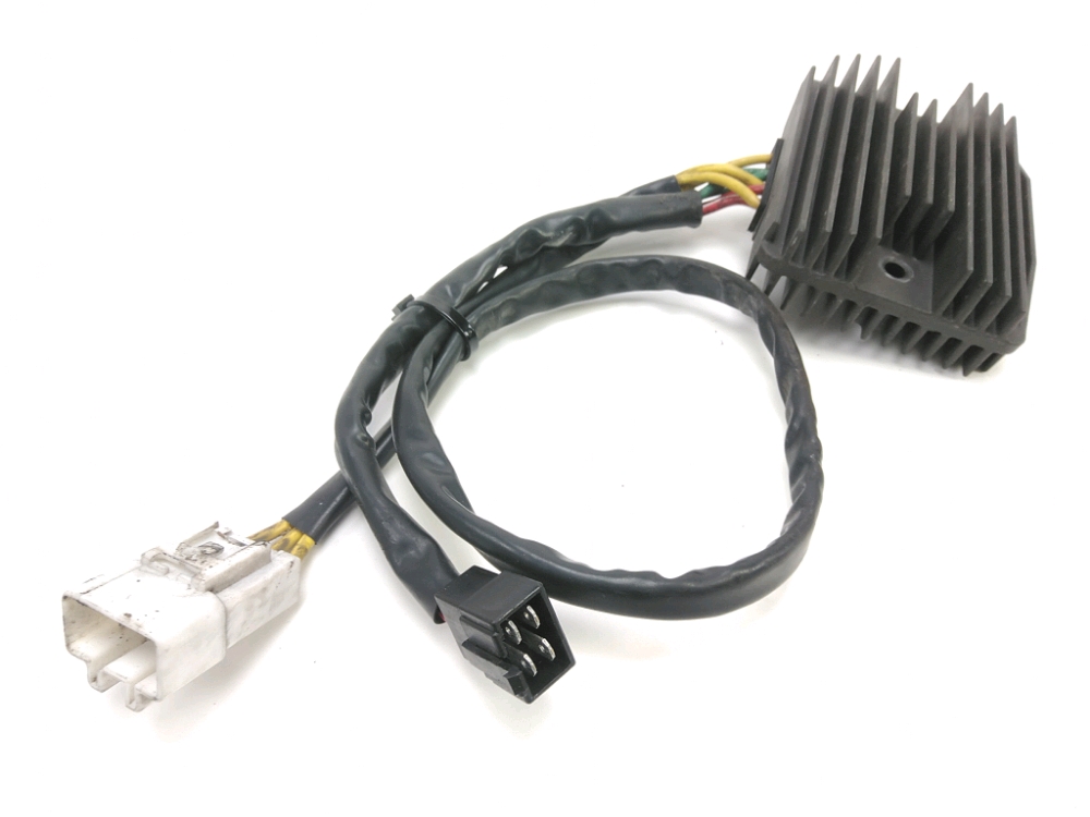REGULATEUR DE TENSION