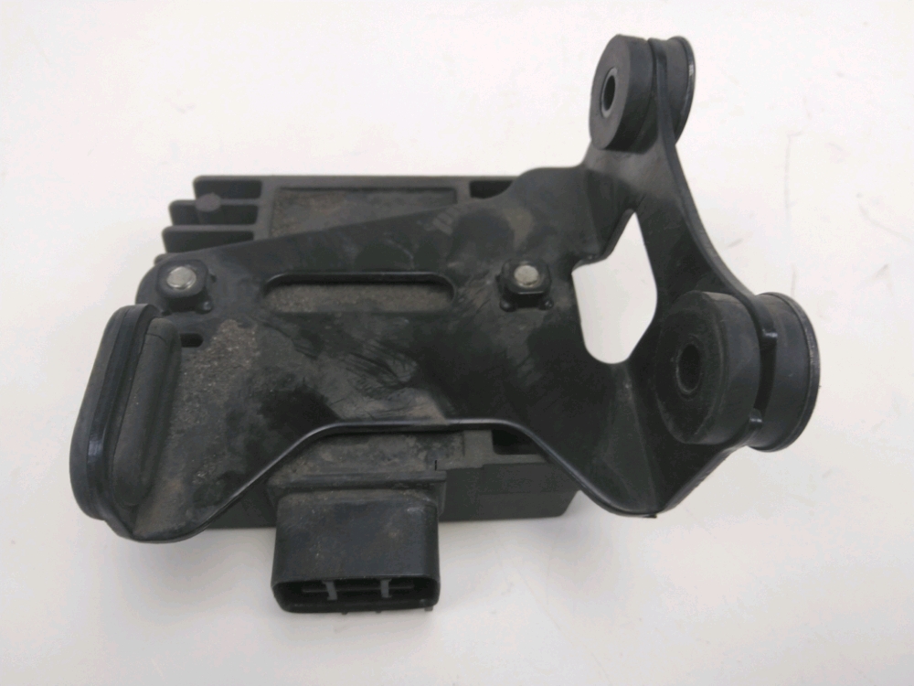 REGULATEUR DE TENSION