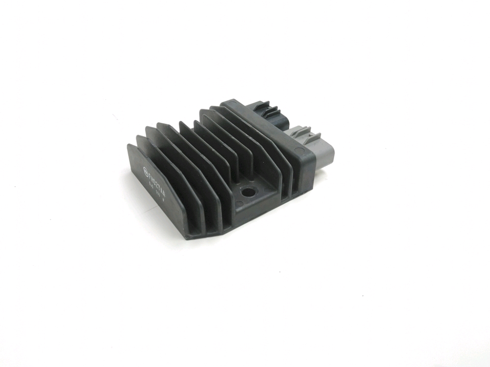 REGULATEUR DE TENSION