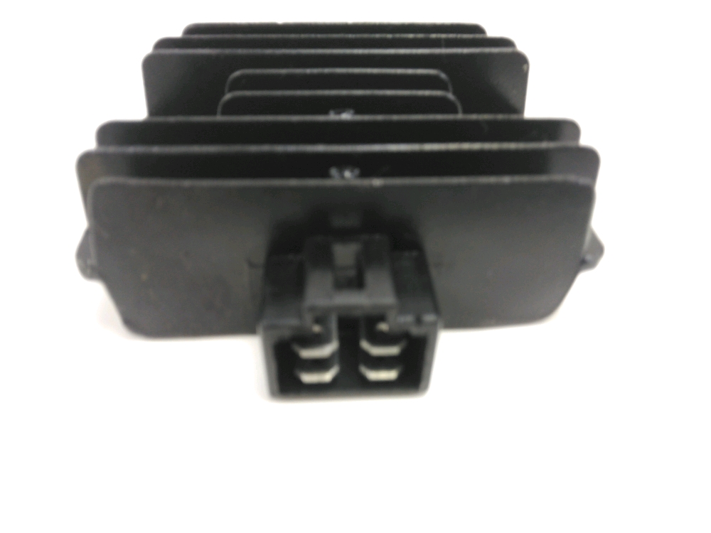 REGULATEUR DE TENSION