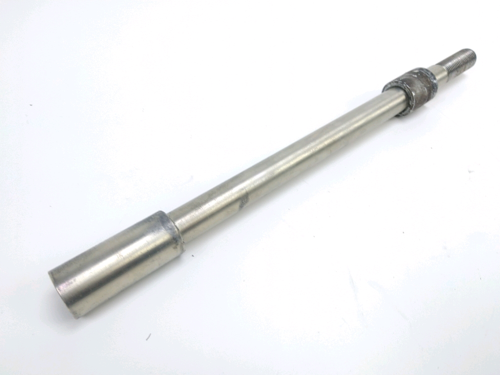 AXE DE ROUE AVANT