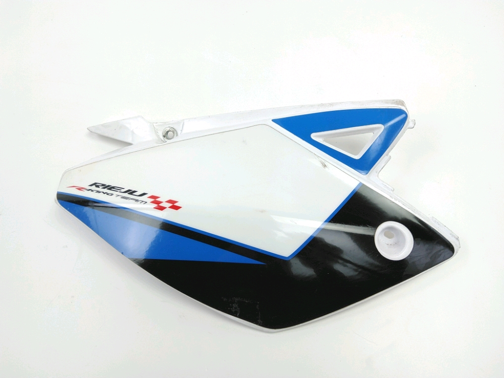 CARENAGE ARRIERE DROIT