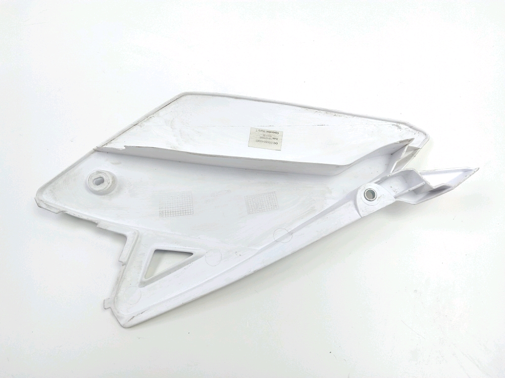 CARENAGE ARRIERE GAUCHE