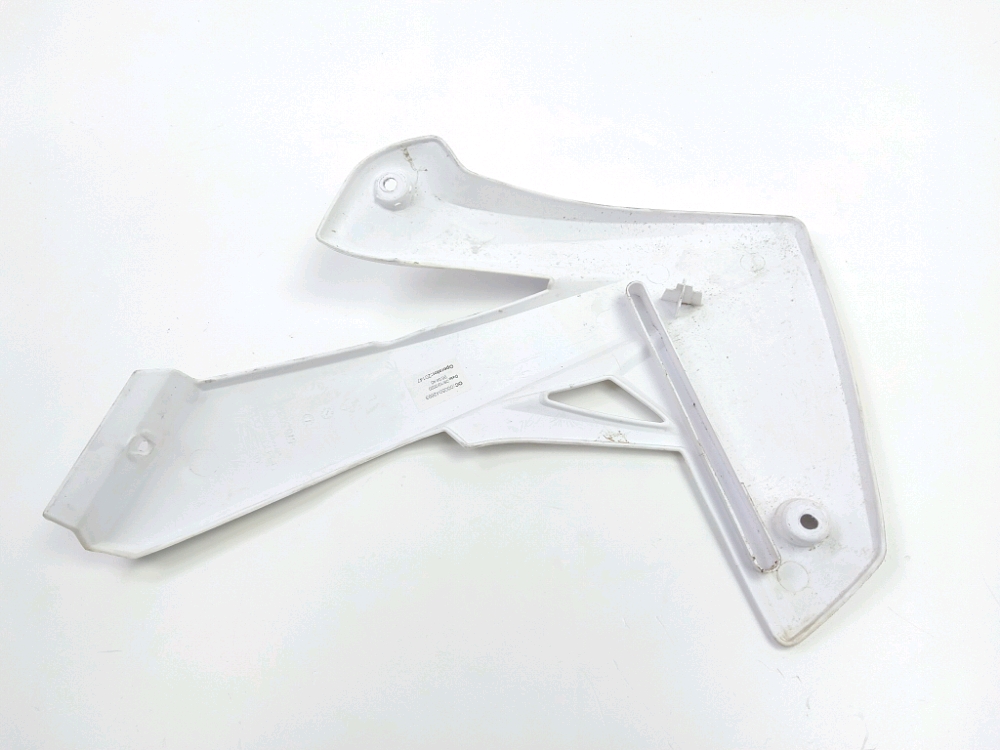 CARENAGE AVANT GAUCHE