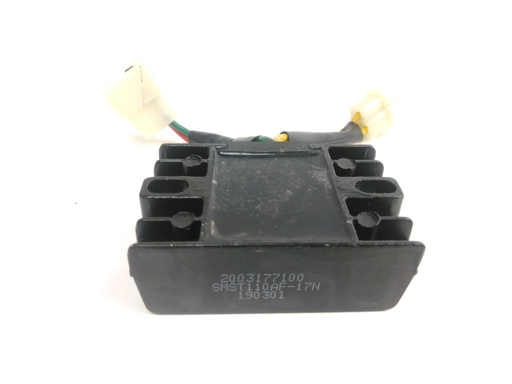 REGULATEUR DE TENSION