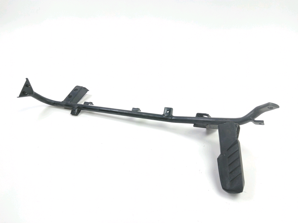 Platine et repose pieds arriere gauche