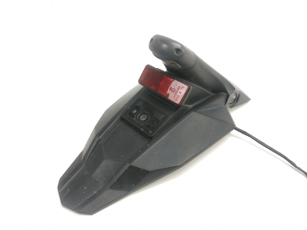 Support de plaque et eclairage