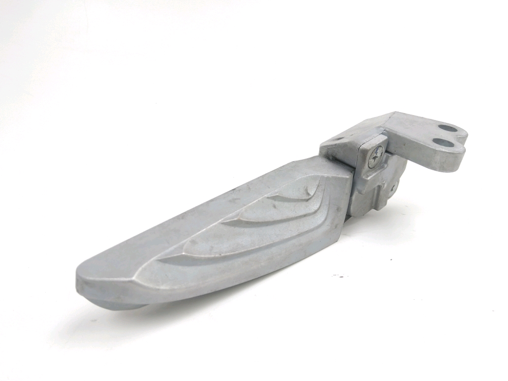 Repose pieds arriere gauche