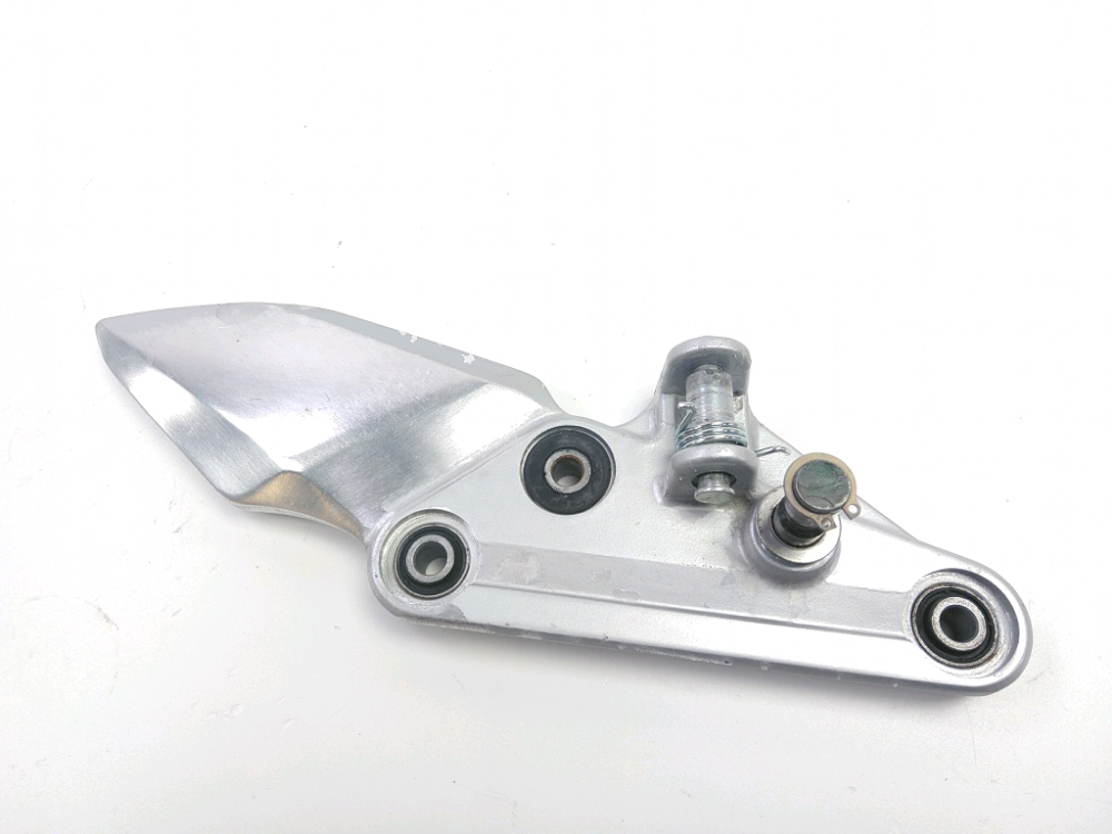 PLATINE AVANT GAUCHE