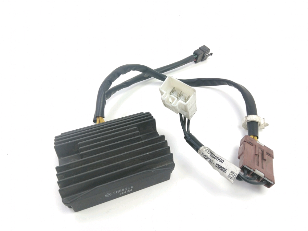 REGULATEUR DE TENSION