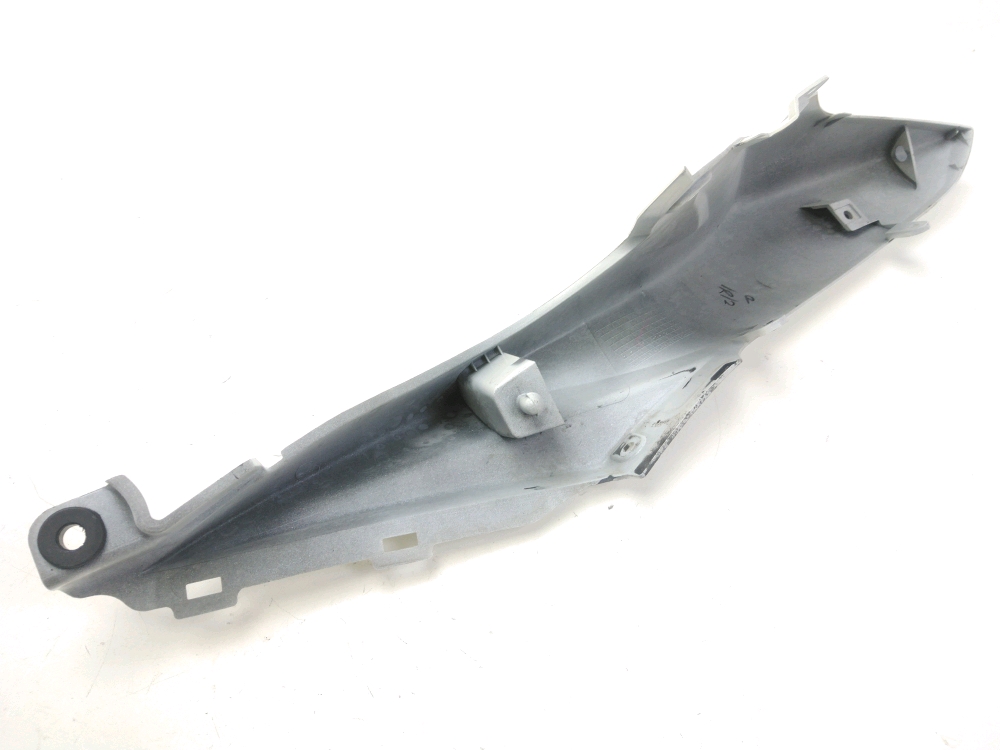 CARENAGE ARRIERE DROIT