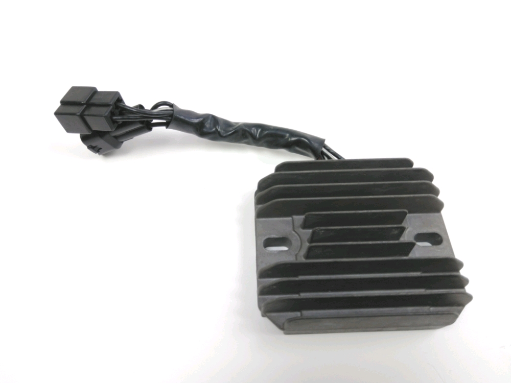 REGULATEUR DE TENSION