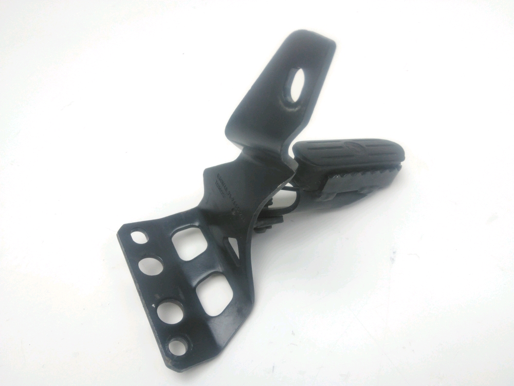 Platine avant droite complete