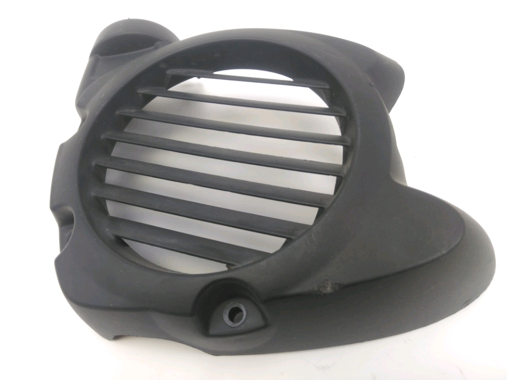 GRILLE DE RADIATEUR
