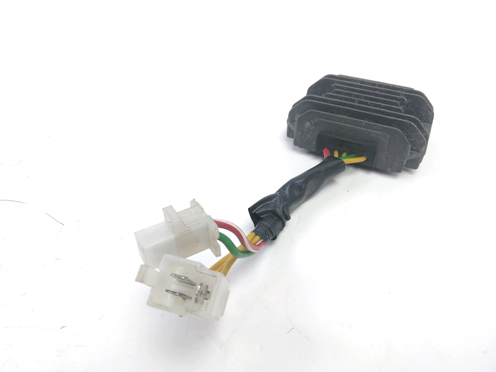 REGULATEUR DE TENSION