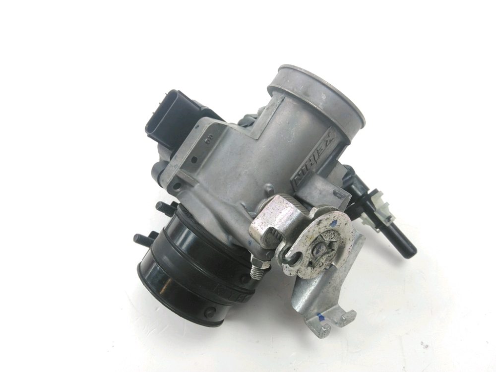 CORPS D'INJECTION DROIT