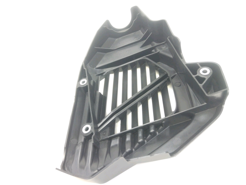 GRILLE DE RADIATEUR