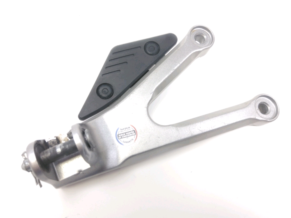 Platine arriere droite complete