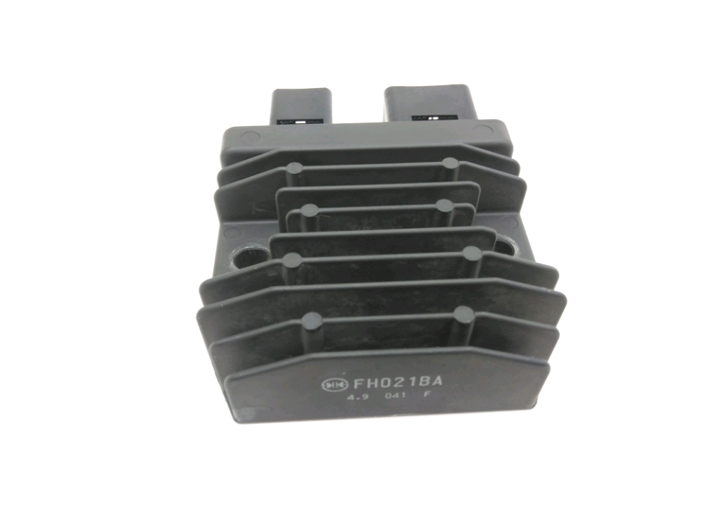 REGULATEUR DE TENSION