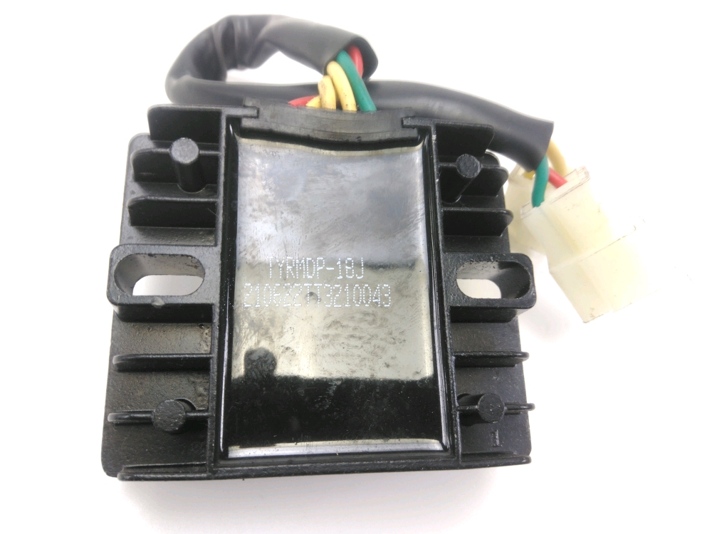 REGULATEUR DE TENSION