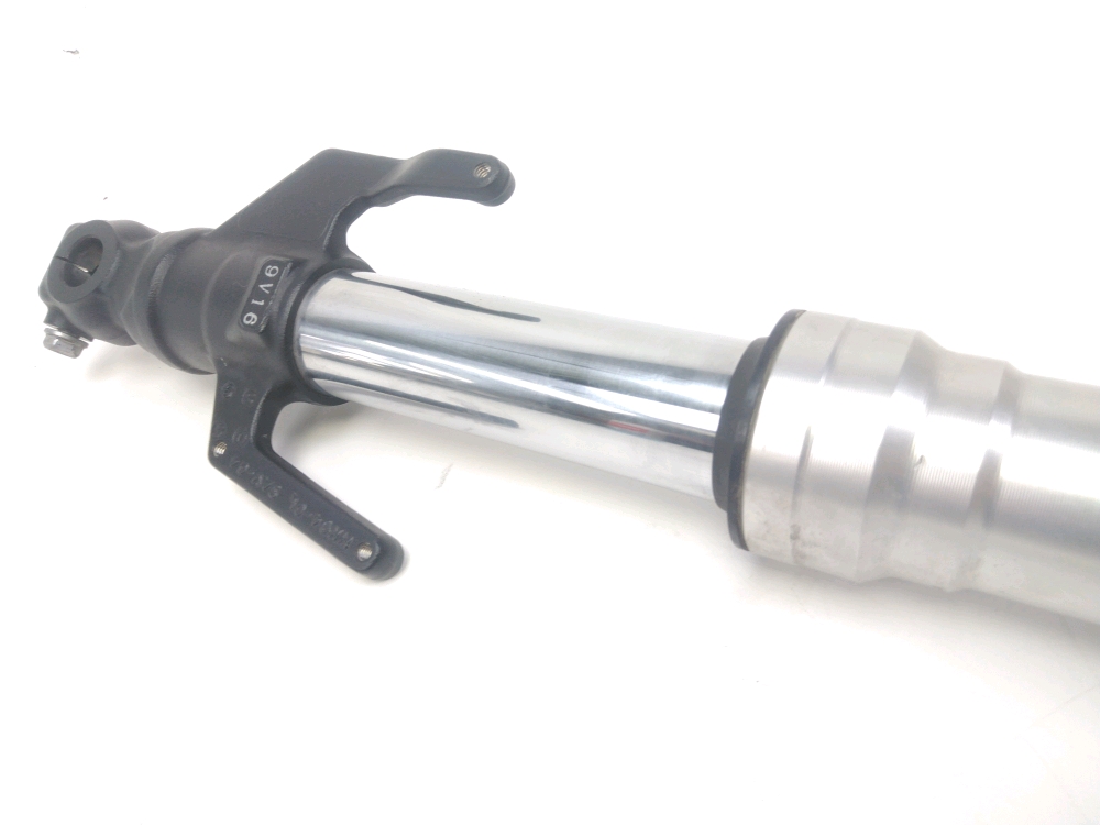 TUBE DE FOURCHE GAUCHE