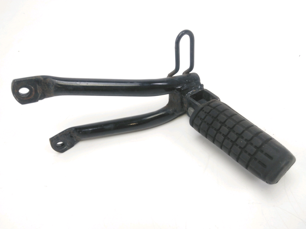 Platine et repose pieds arriere gauche