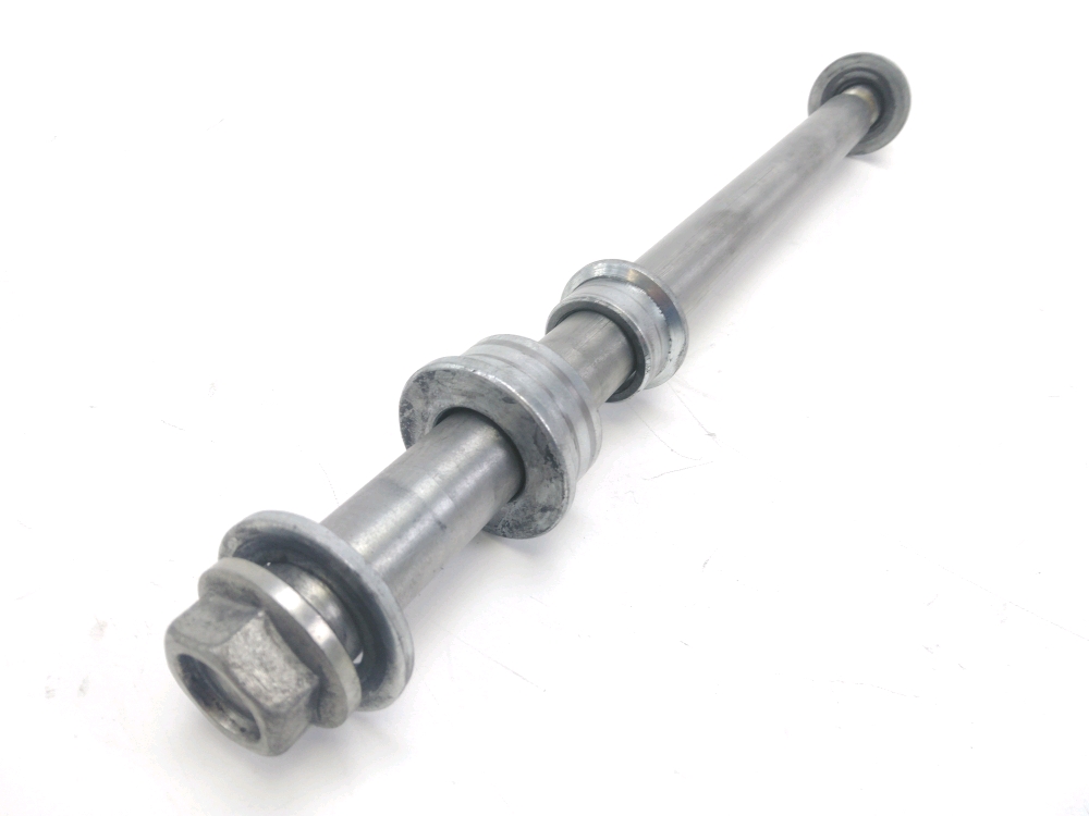 AXE DE ROUE ARRIERE