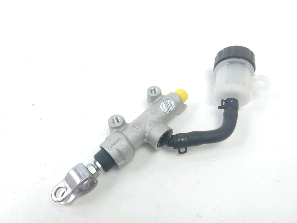 Maitre cylindre frein ar complet