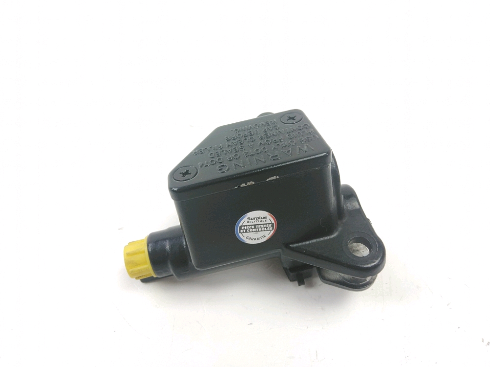 MAITRE CYLINDRE FREIN AR COMPLET