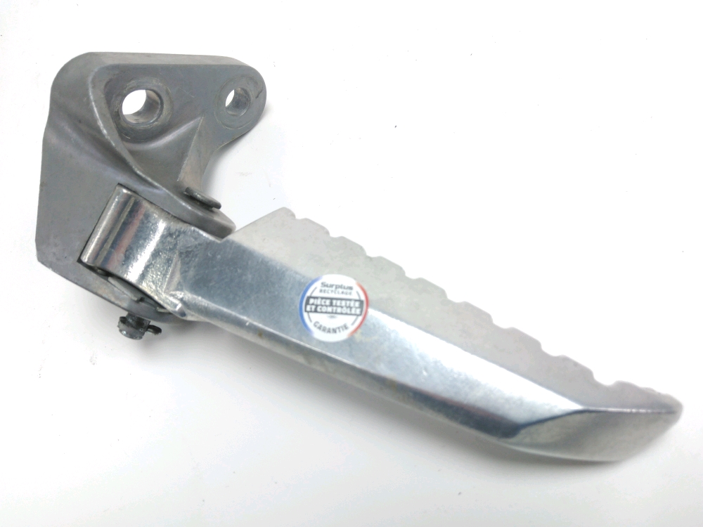 Repose pieds arriere gauche