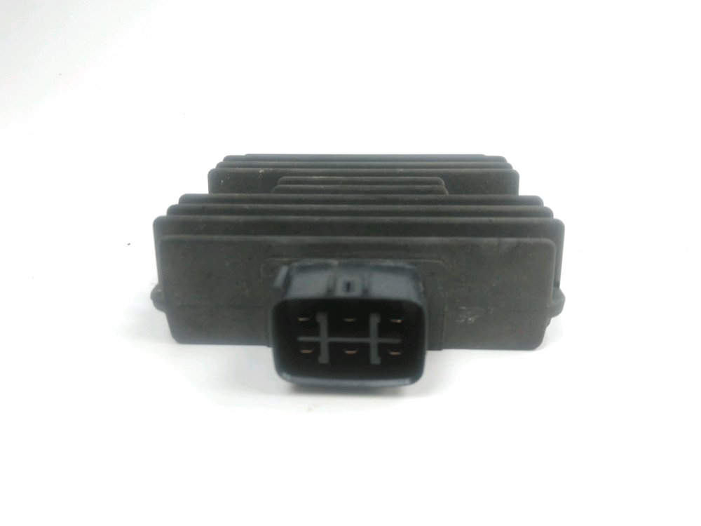 REGULATEUR DE TENSION