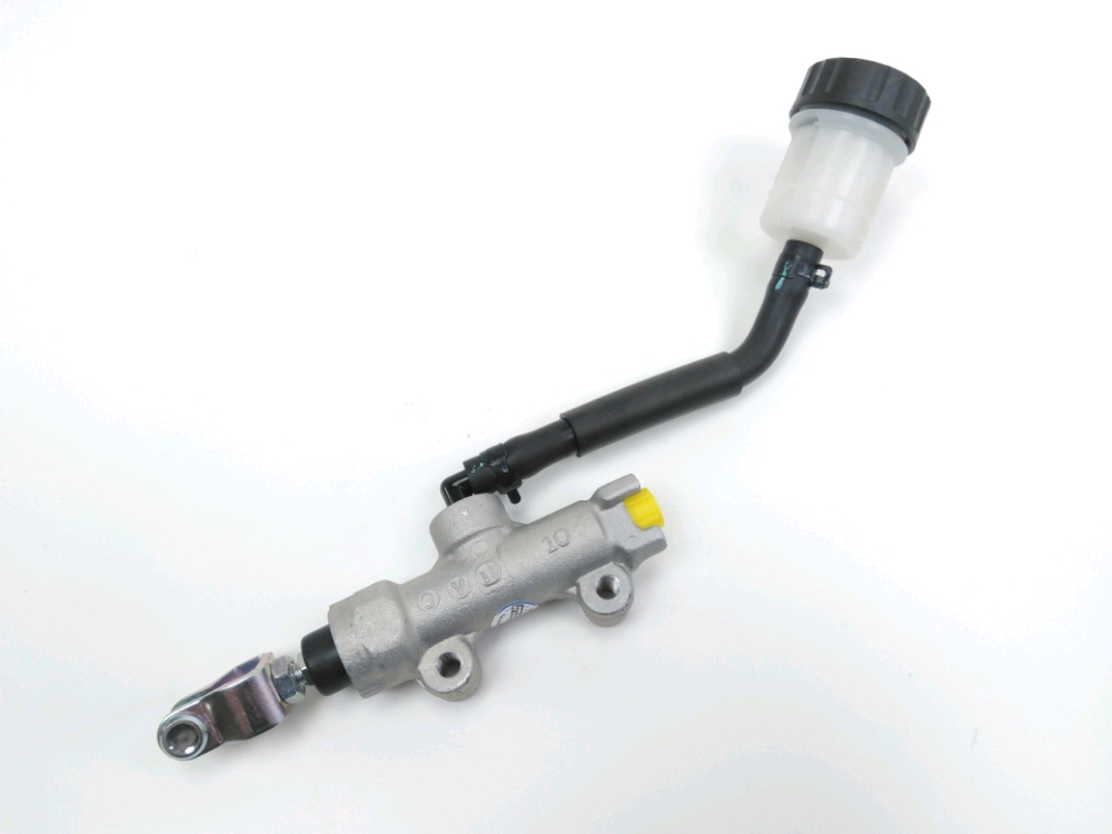 MAITRE CYLINDRE FREIN AR COMPLET