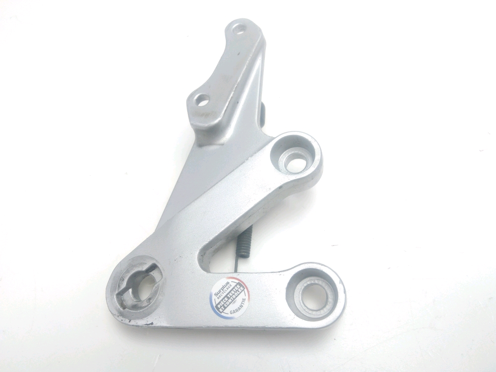 PLATINE AVANT DROITE