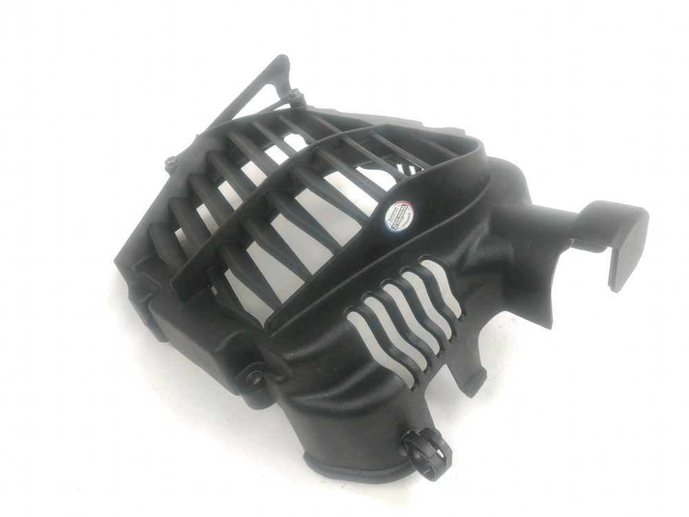 GRILLE DE RADIATEUR