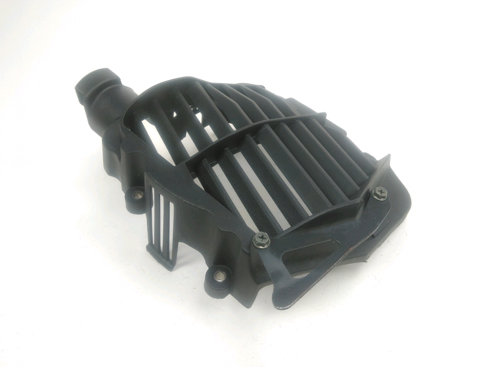 GRILLE DE RADIATEUR