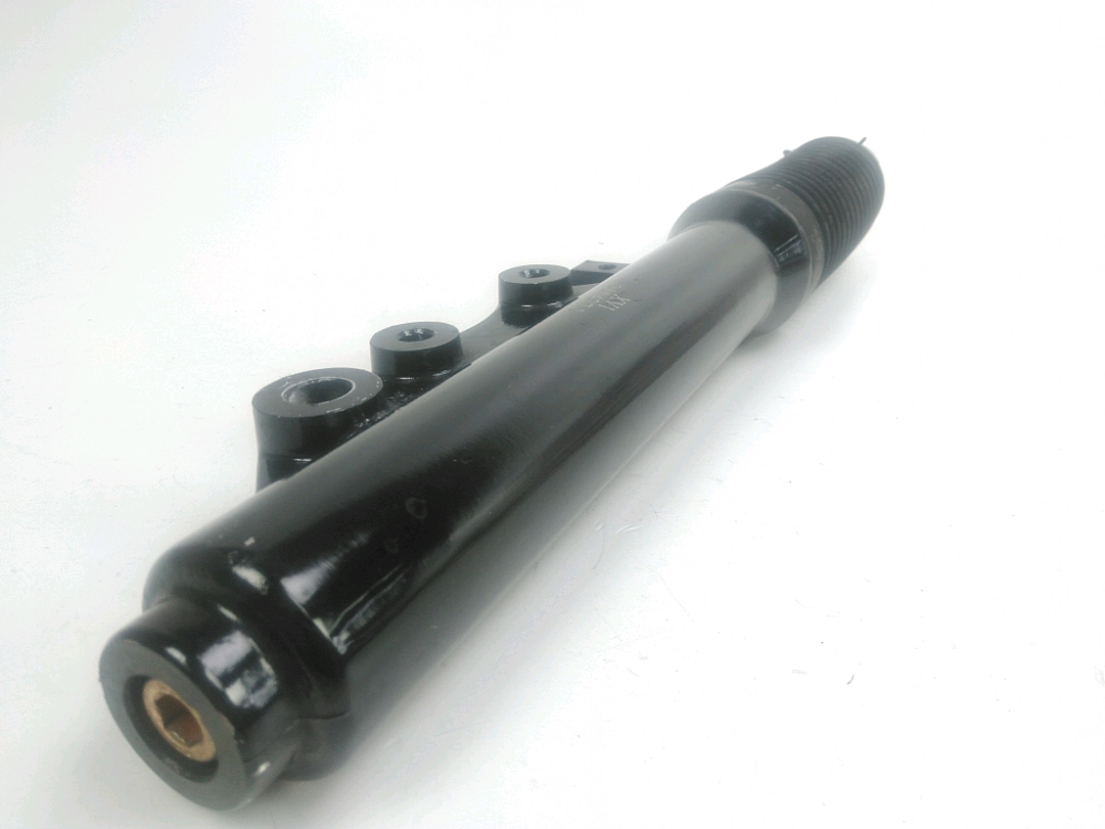 Tube de fourche gauche