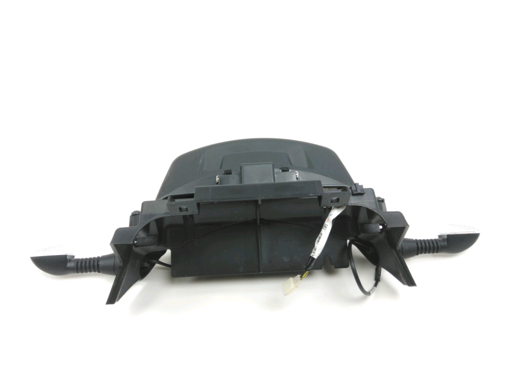 SUPPORT DE PLAQUE ET ECLAIRAGE