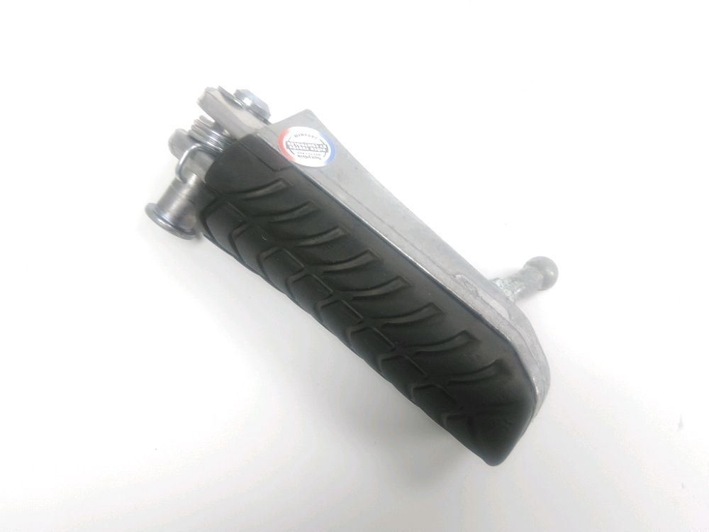 Repose pieds avant droit